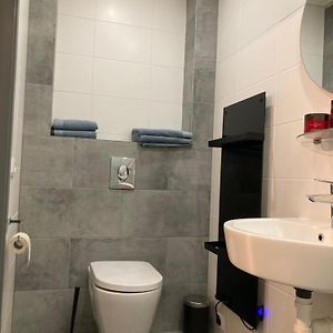 Private Bathroom King Room